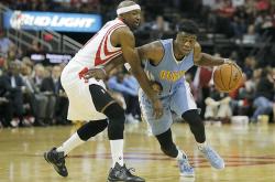 Kaiyun-包含穆古鲁扎关键节点出色防守，掘金带队取胜！的词条