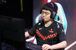 开云-Karsa连续十二场比赛得分超过表现优异，中国队不断突破！