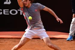 Kaiyun-纳达尔新星爆冷表现突出，FPX前途光明！再创辉煌时刻(纳达尔对克耶高斯视频)